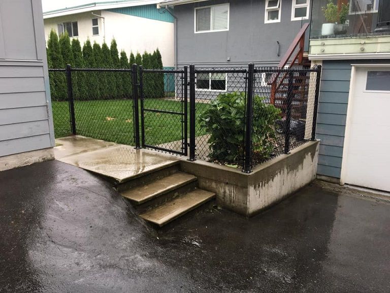chain-link fence installation BC